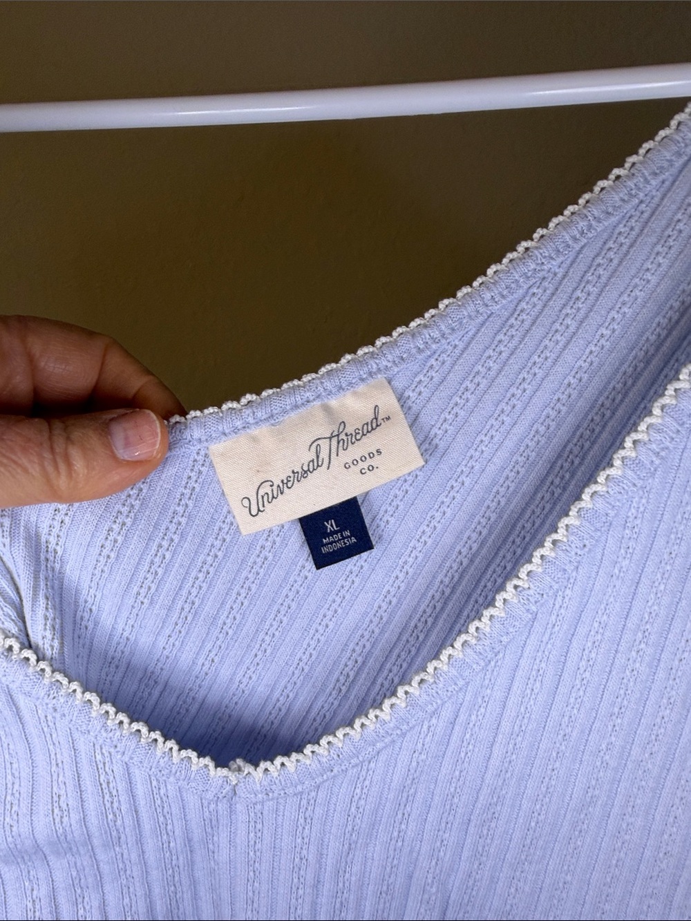 Universal Thread Light Blue Ribbed V-Neck Tank - Picture 3 of 3
